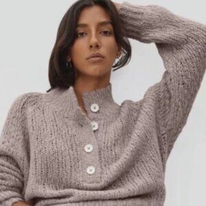 Everlane Lofty-Knit Henley in Large